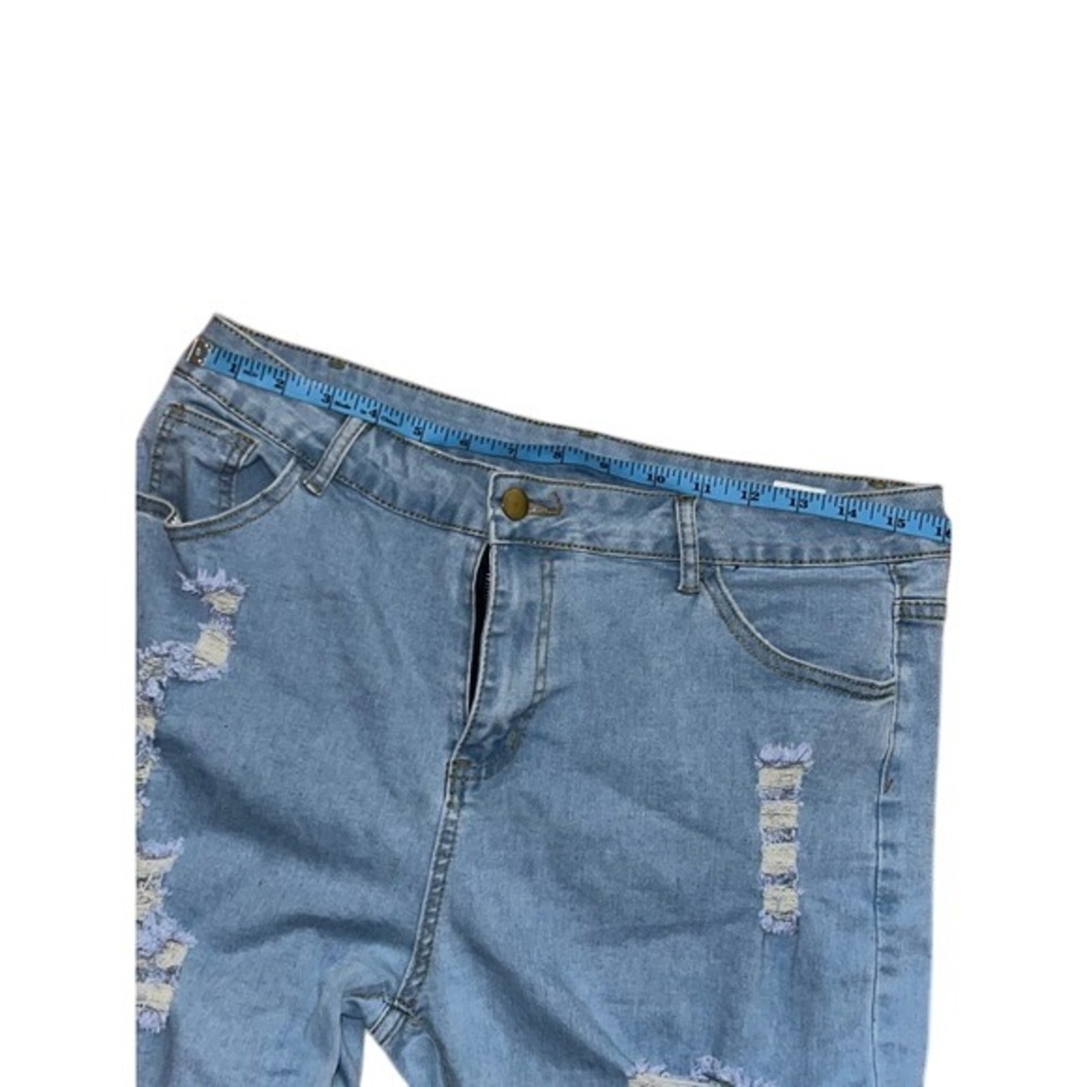 Womens Denim Bermuda Shorts XXL Distressed Ripped Frayed Hem Plus Size - Picture 4 of 8